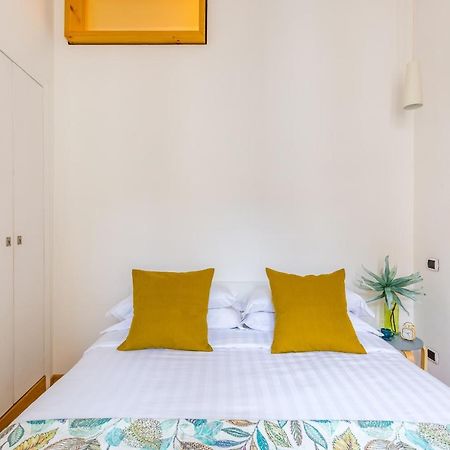 Starhost - Terazza Barbuti Apartment Salerno Exterior foto